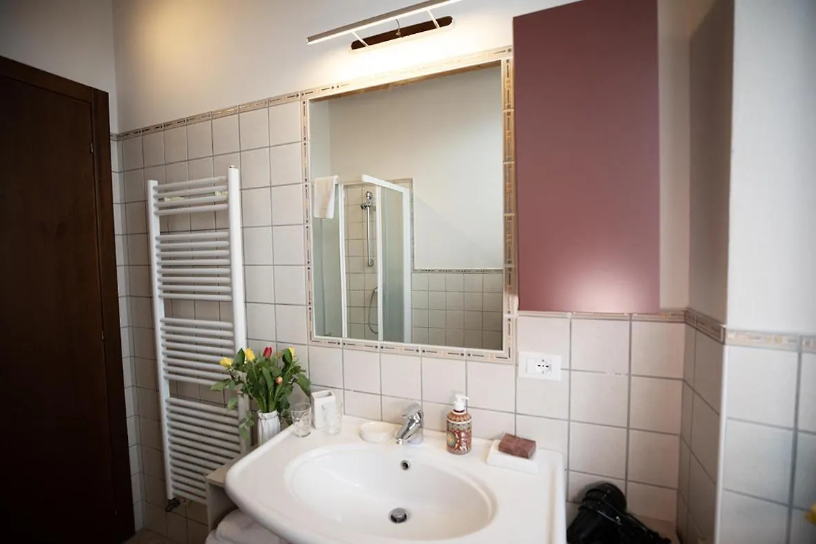 Apartment Salix Home Lazise Italy