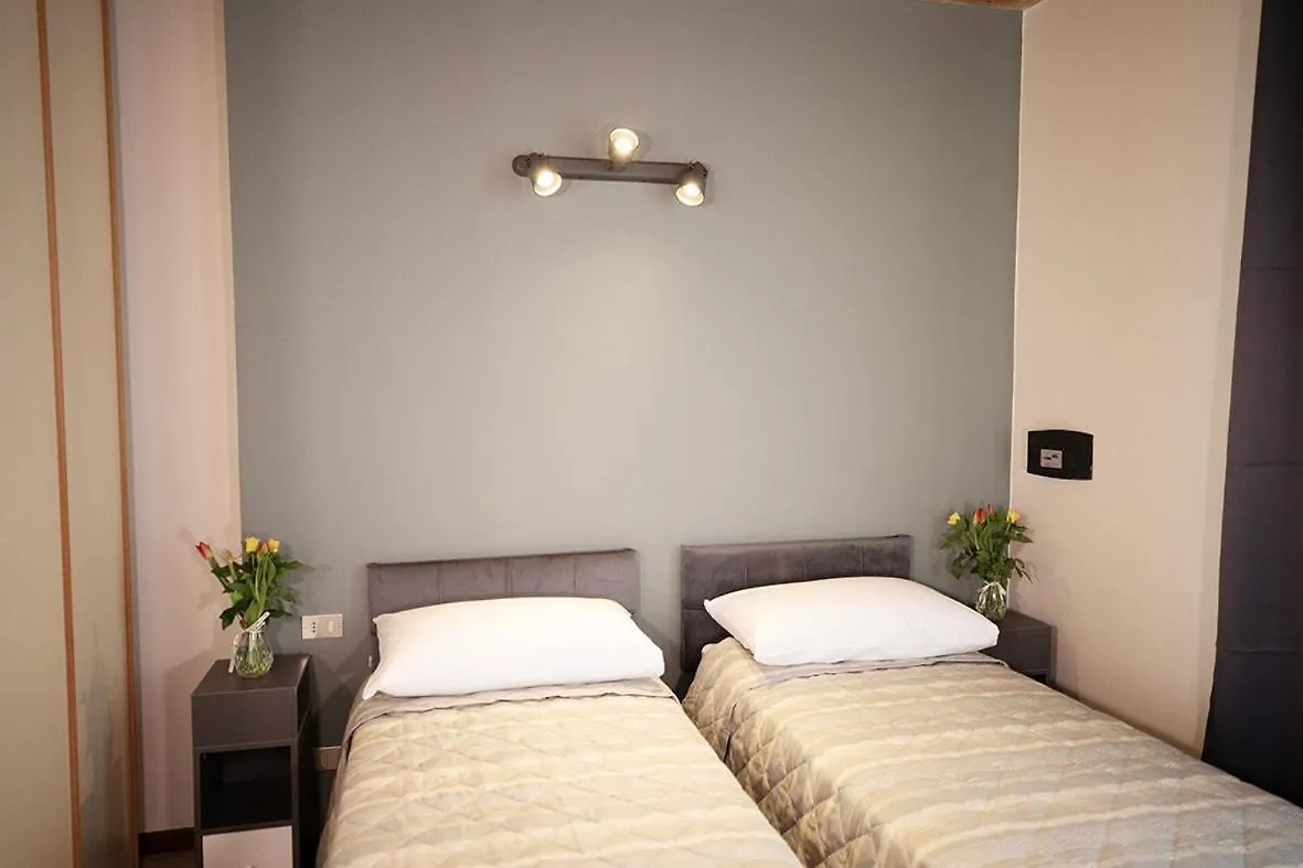 Salix Home Lazise Italy