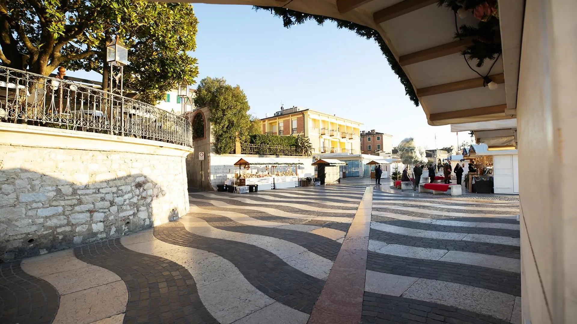 Salix Home Lazise İtalya