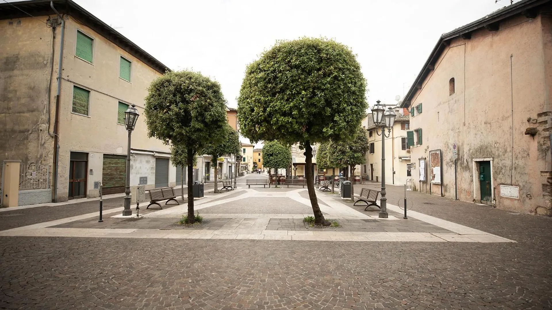 Salix Home Lazise İtalya