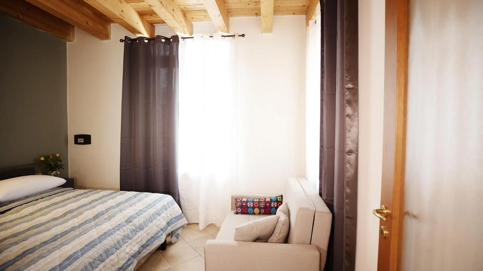 Salix Home Lazise 0*,
