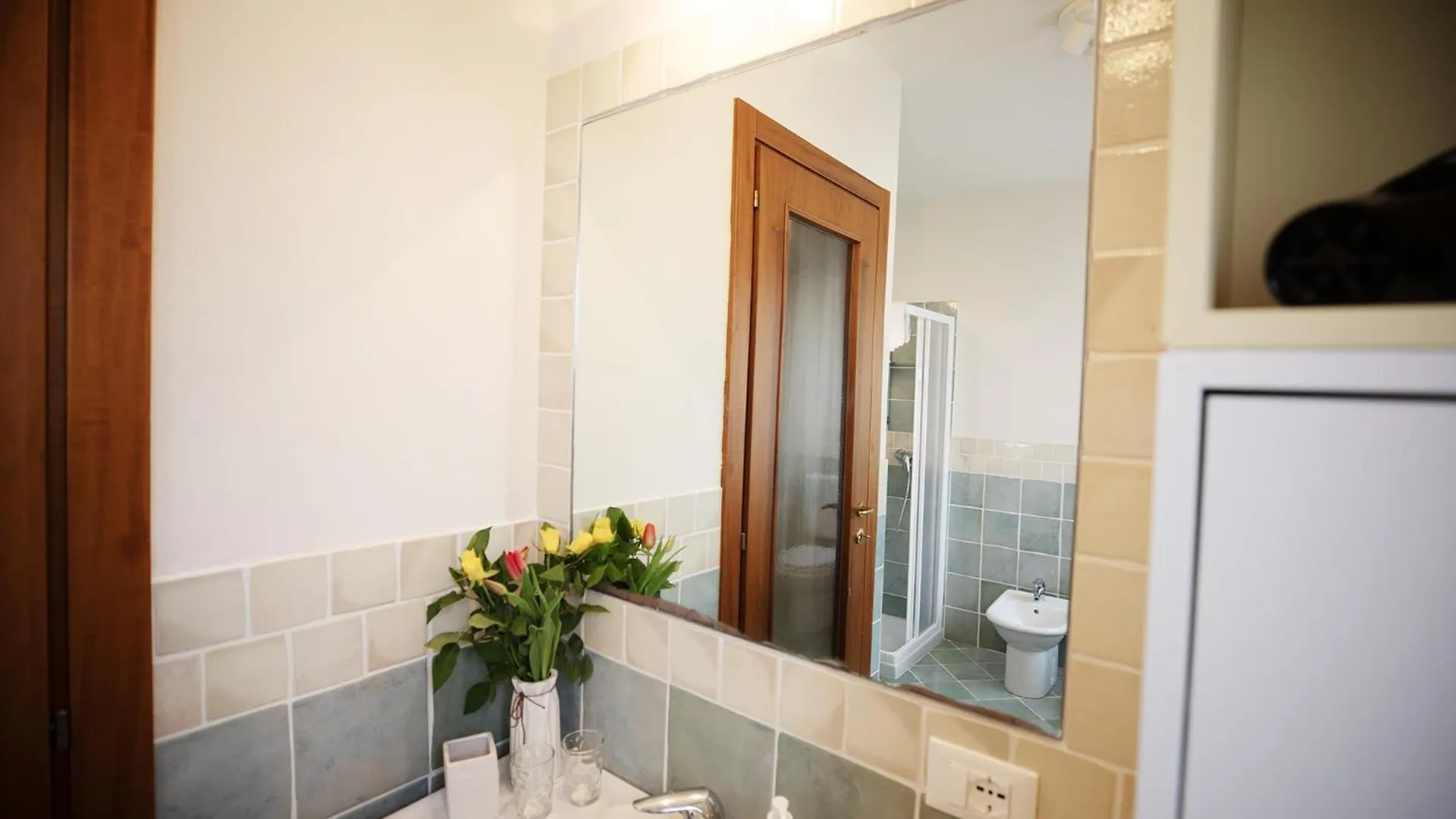 Salix Home Lazise Apartment