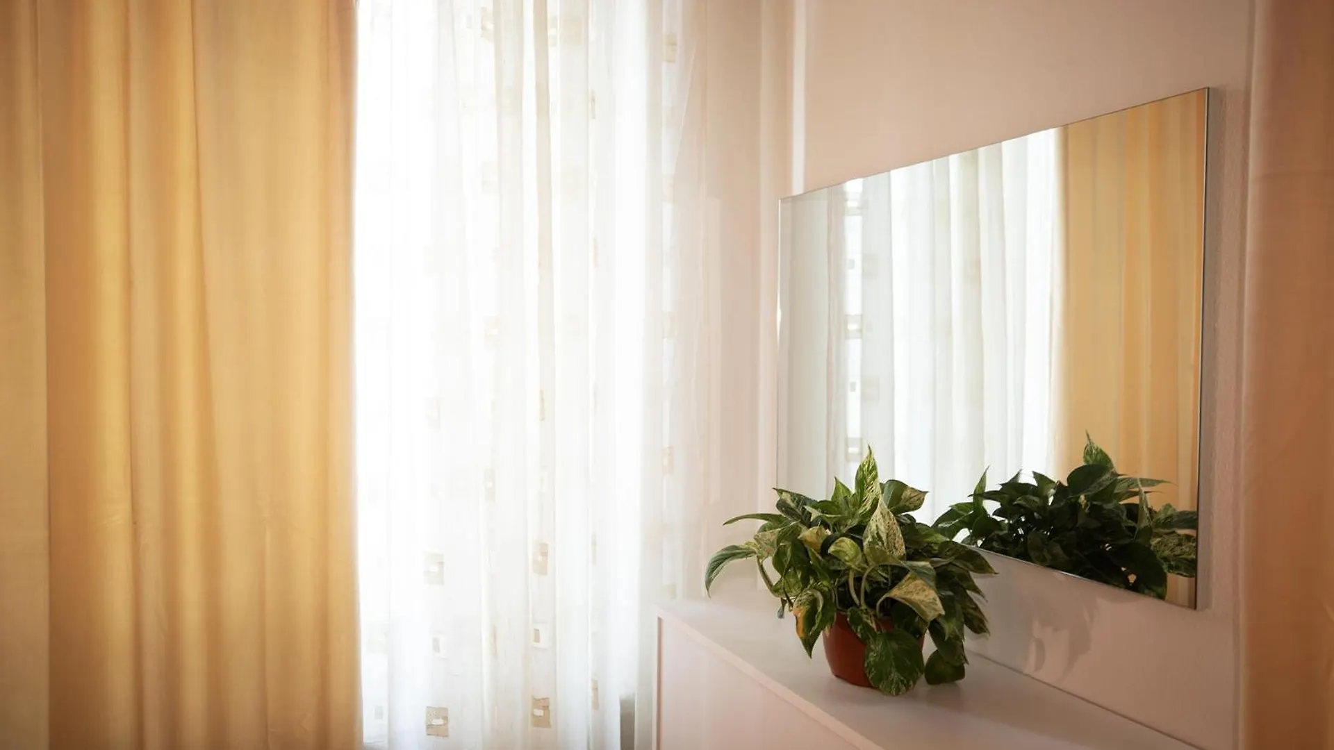 Salix Home Lazise